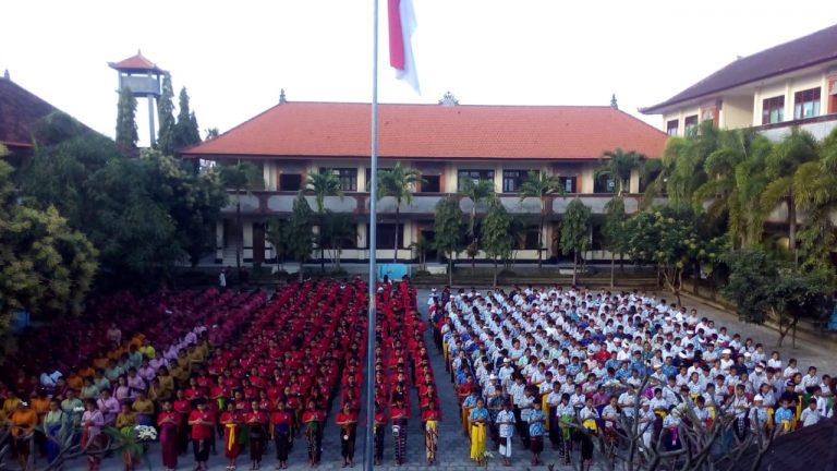 SEJARAH SINGKAT SEKOLAH  SMP  NEGERI 2 KUTA